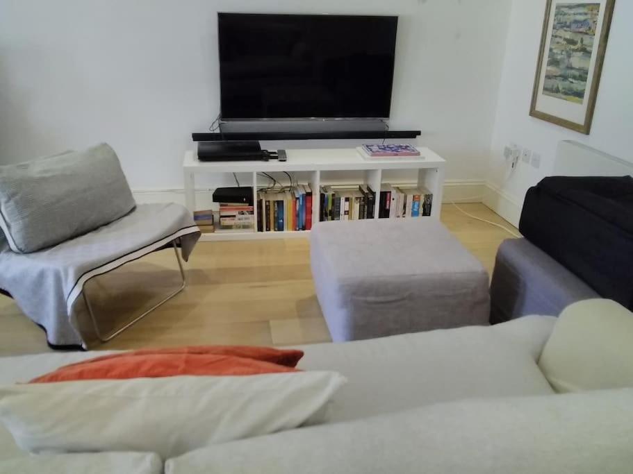 Superior 5* Kensington, London Flat + Free Wi-Fi Daire Dış mekan fotoğraf