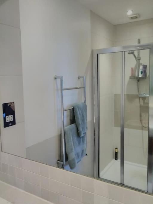 Superior 5* Kensington, London Flat + Free Wi-Fi Daire Dış mekan fotoğraf